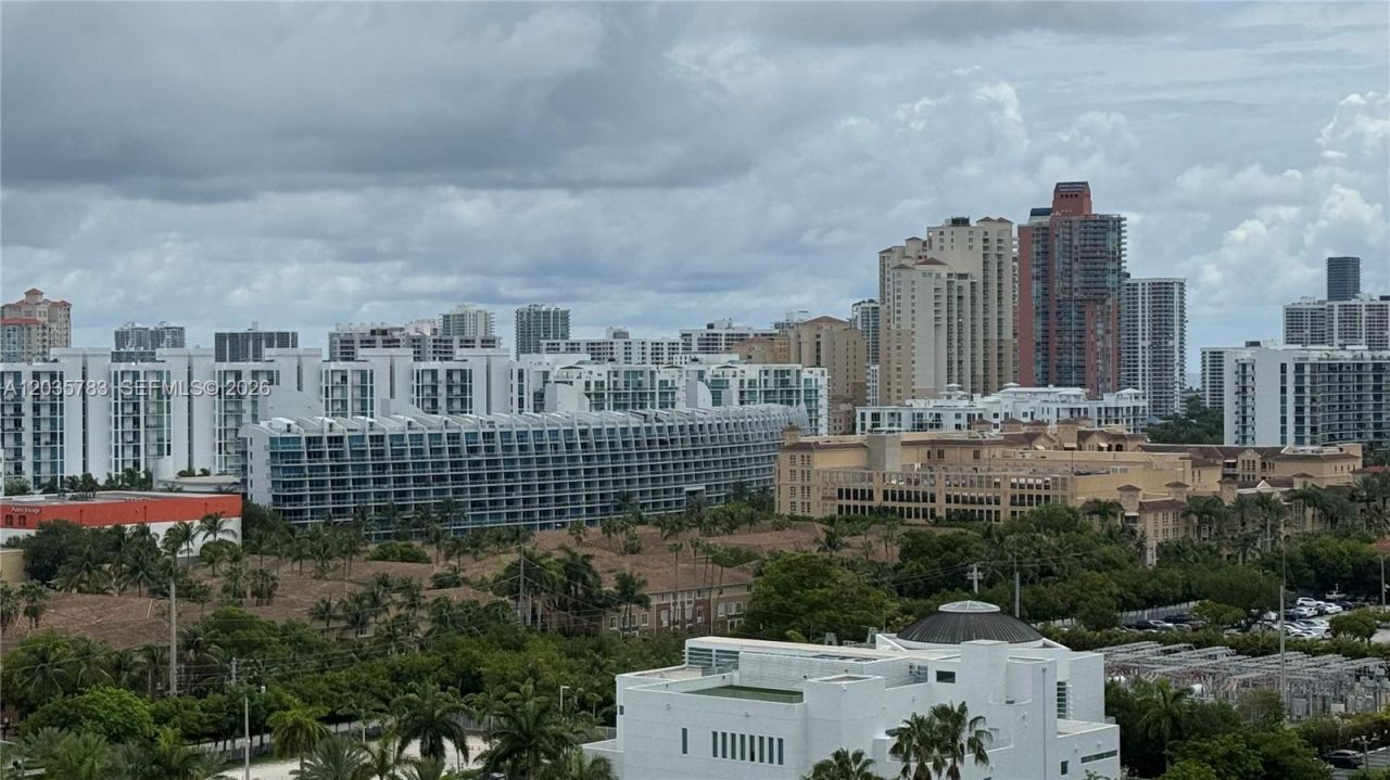2780 NE 183rd St , Unit 1607, Aventura, FL 33160 Photo