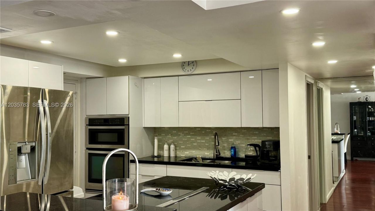 2780 NE 183rd St , Unit 1607, Aventura, FL 33160 Photo