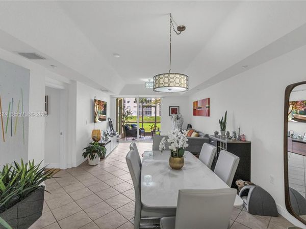 10710 NW 66th St, Unit 104, Doral, FL 33178