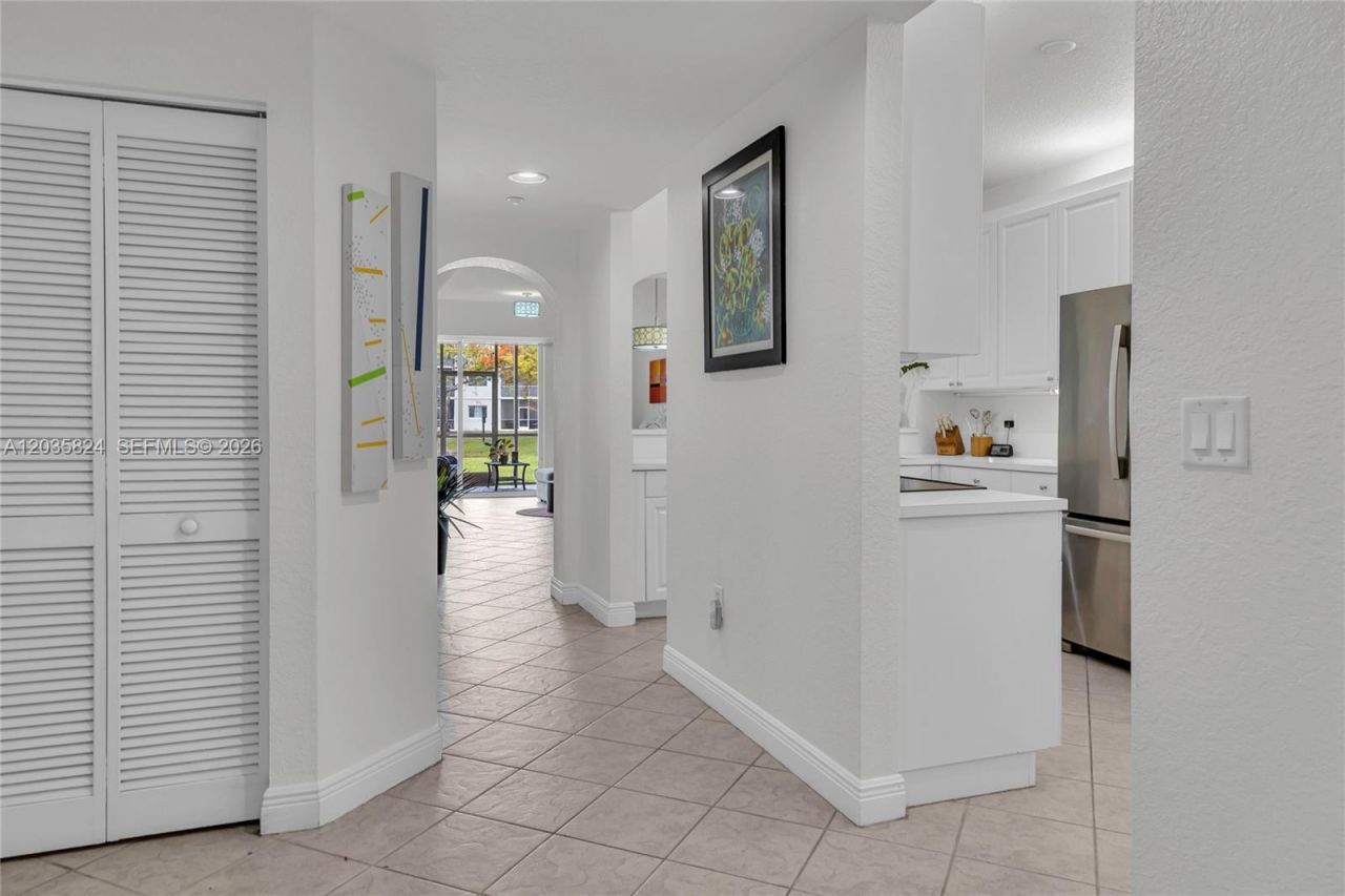 10710 NW 66th St, Unit 104, Doral, FL 33178 Photo