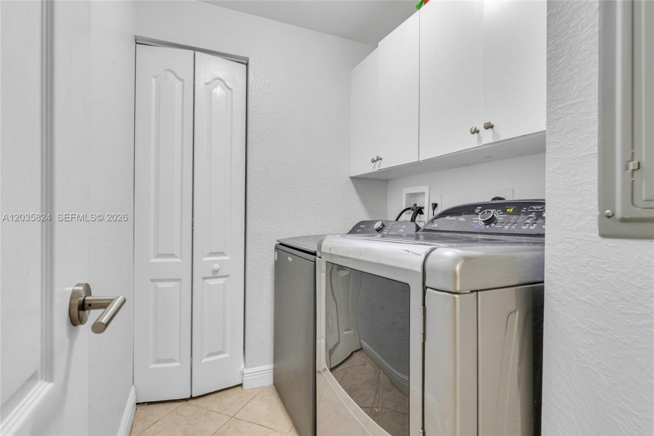 10710 NW 66th St, Unit 104, Doral, FL 33178 Photo