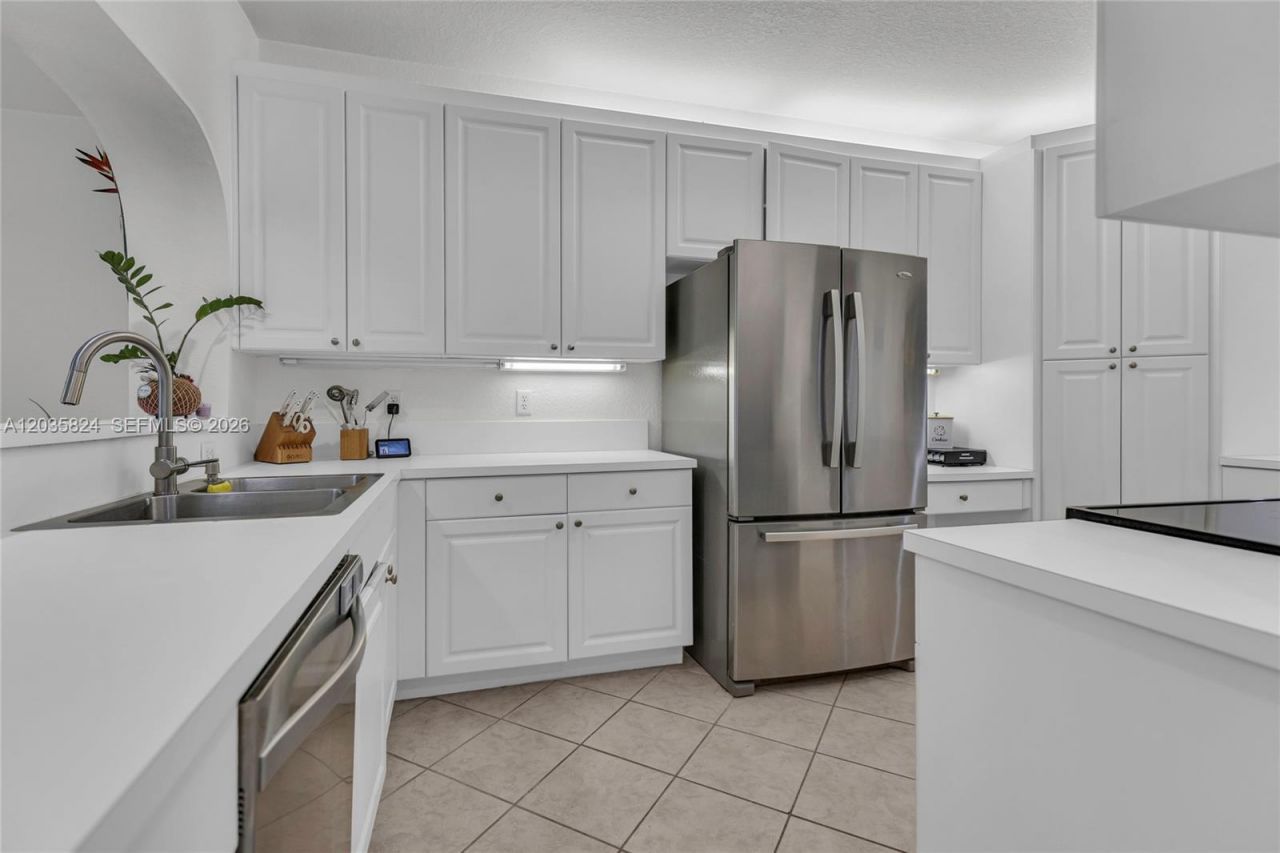 10710 NW 66th St, Unit 104, Doral, FL 33178 Photo