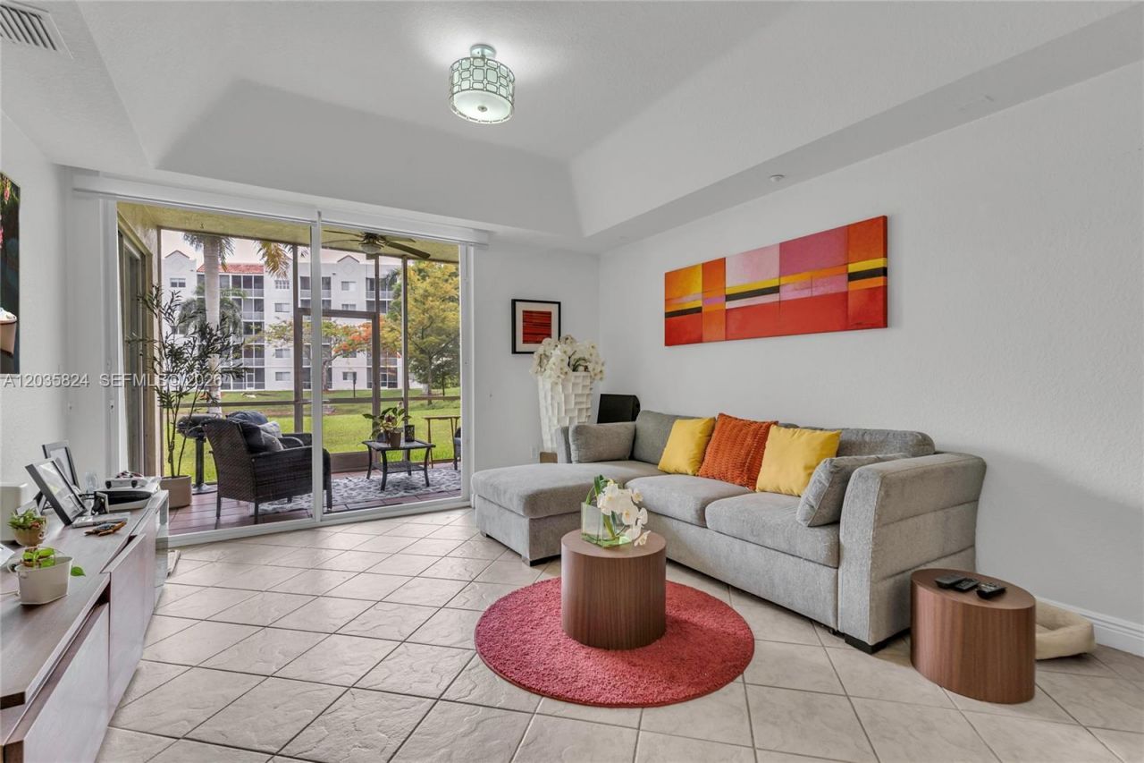 10710 NW 66th St, Unit 104, Doral, FL 33178 Photo