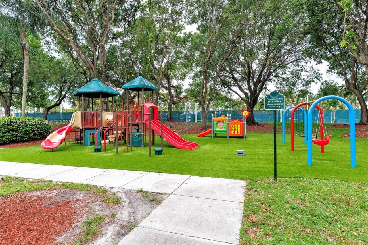 10710 NW 66th St, Unit 104, Doral, FL 33178 Photo