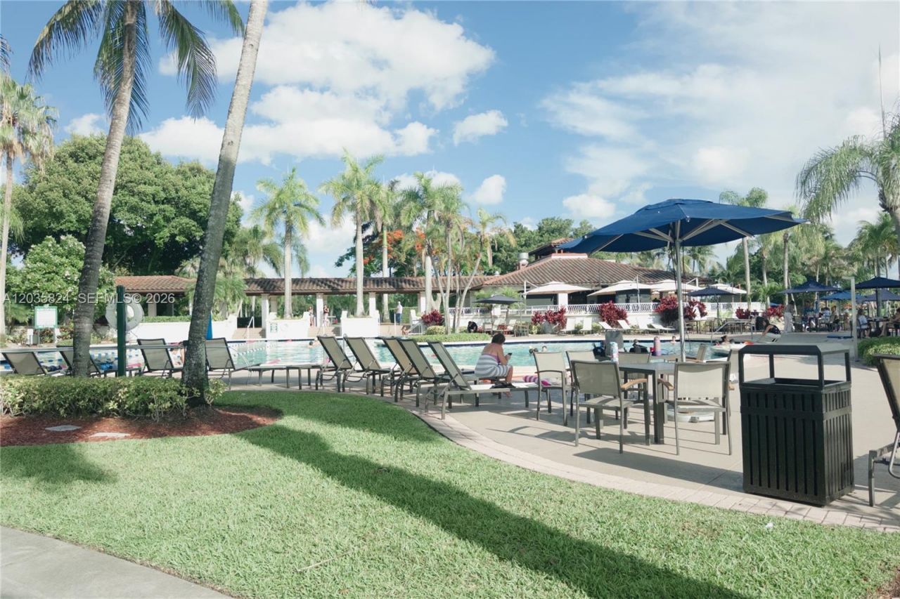 10710 NW 66th St, Unit 104, Doral, FL 33178 Photo