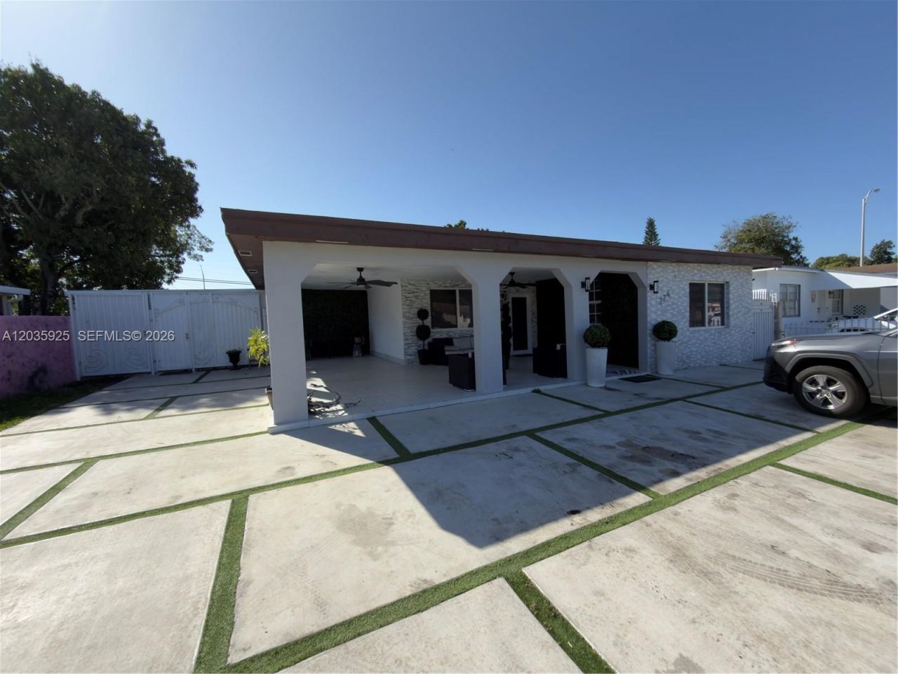 224 E 42nd St , Hialeah, FL 33013 Photo