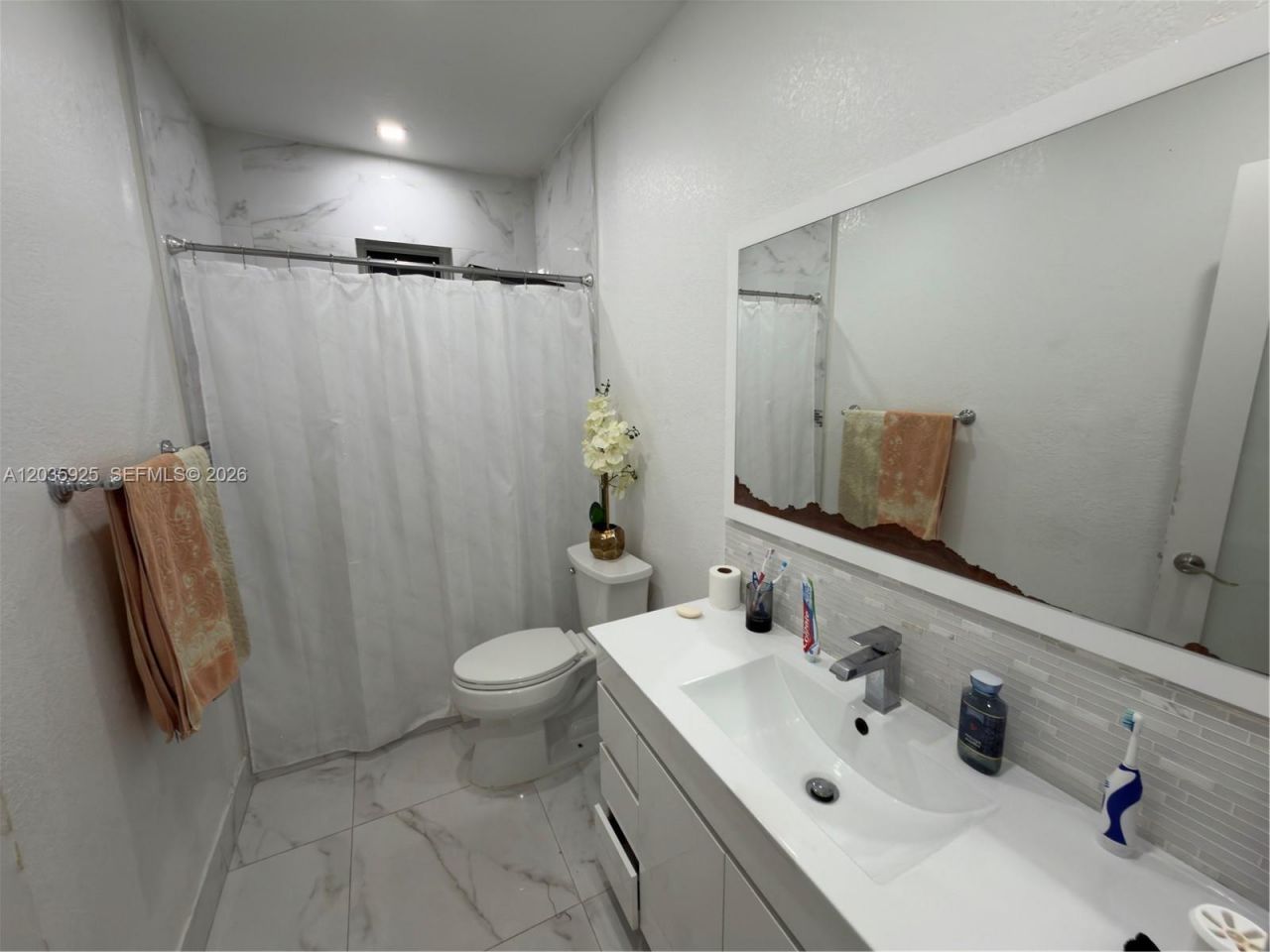 224 E 42nd St , Hialeah, FL 33013 Photo