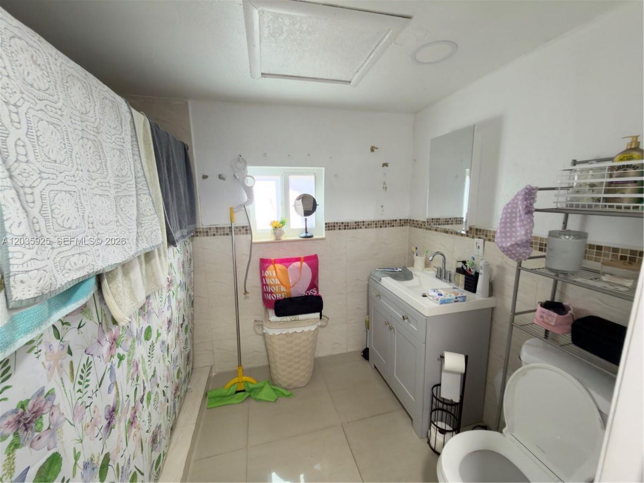 224 E 42nd St , Hialeah, FL 33013 Photo