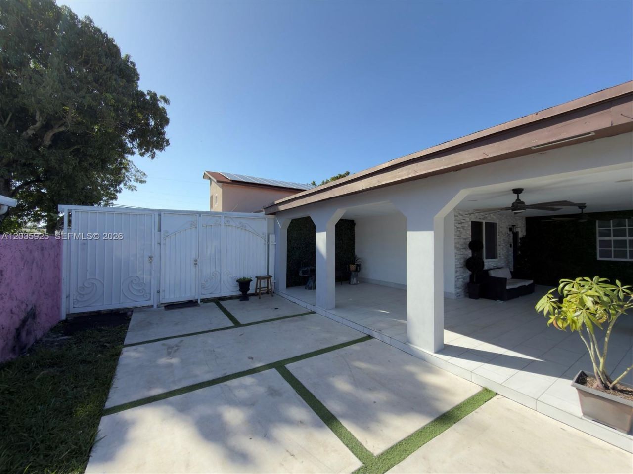 224 E 42nd St , Hialeah, FL 33013 Photo