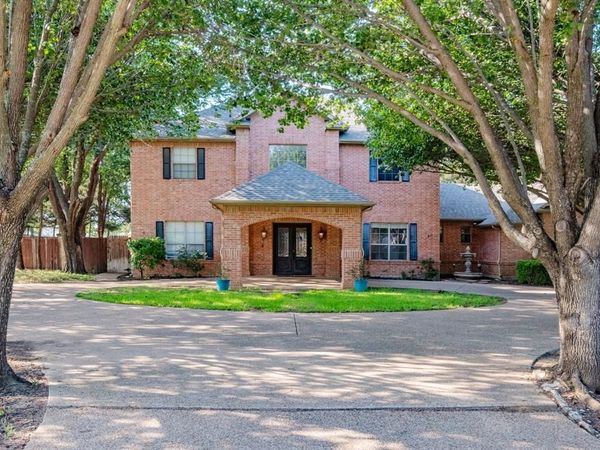 240 Timberleaf Drive, Double Oak, TX 75077