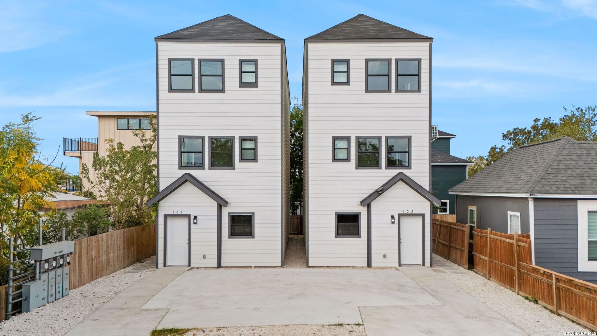 627 S Olive St, San Antonio, TX 78203 Main Photo
