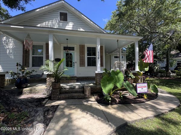 806 Buena Vista Street, Pascagoula, MS 39567