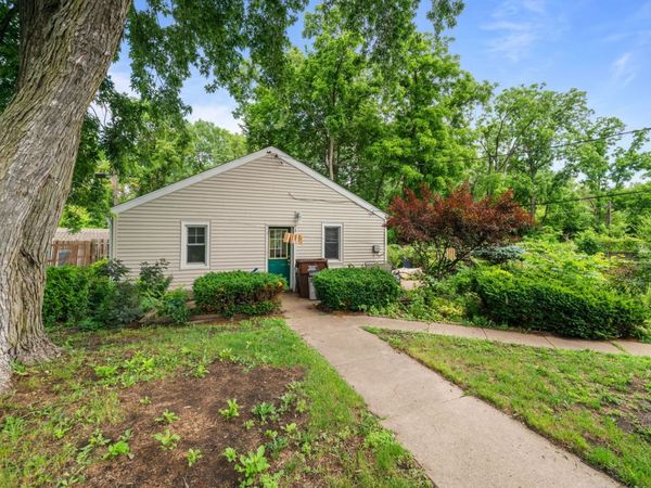 641 Northwestern Avenue , South Beloit, IL 61080