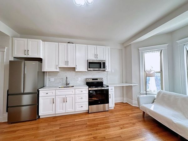 270 Huntington Ave, Unit 706, Boston, MA 02115