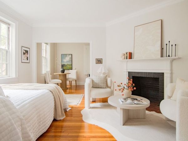 16 Chauncy St, Unit 10, Cambridge, MA 02138