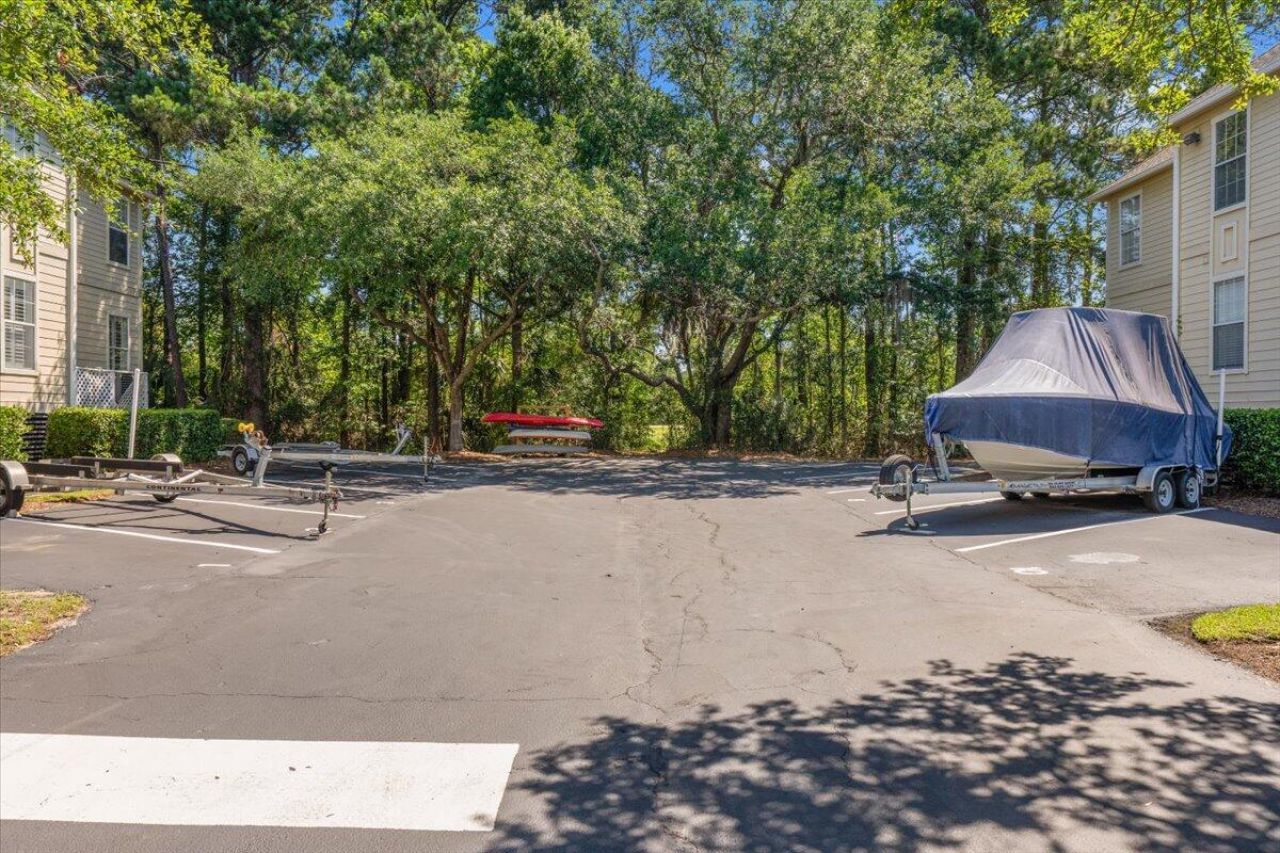 1600 Long Grove Drive Photo 60