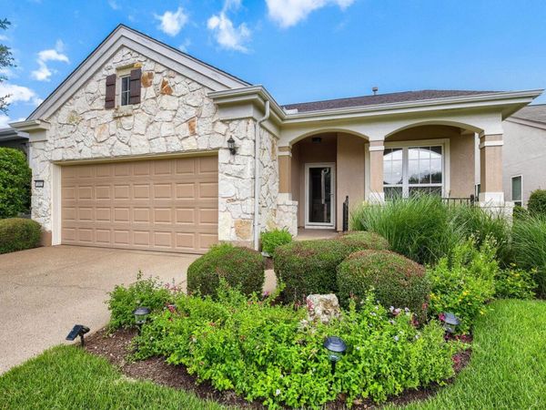 202 Farm Hill DR, Georgetown, TX 78633