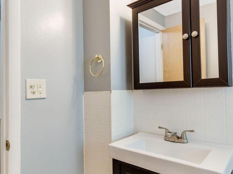 3511 Cadell Road, Columbus, OH 43232 Photo 27