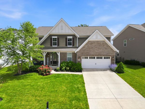 3446 Woodland Drive, Hilliard, OH 43026