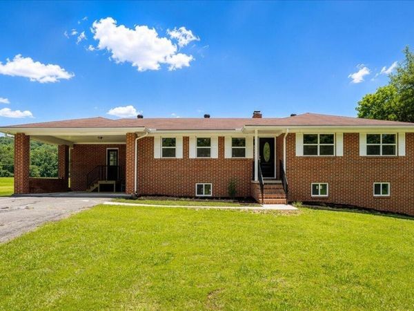 858 N Main Street, Decatur, TN 37322