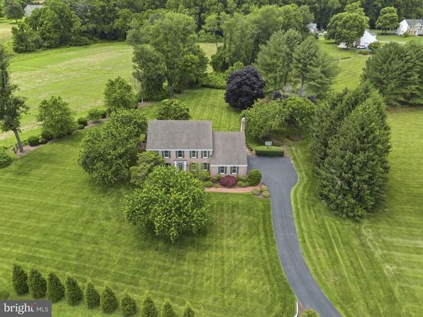 24 MANOR KNOLL COURT, BALDWIN, MD 21013