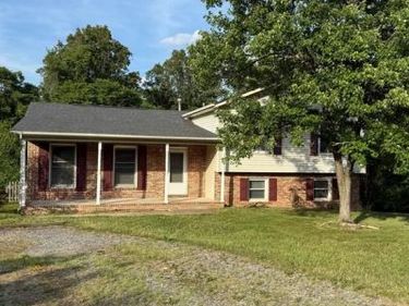 900 DEWBERRY DRIVE, FREDERICKSBURG, VA 22407