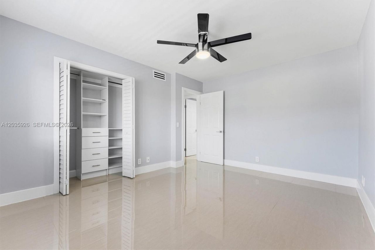 16451 Blatt Blvd , Unit 201, Weston, FL 33326 Photo