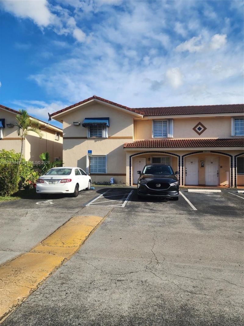 10019 W Okeechobee Rd , Unit 102, Hialeah Gardens, FL 33016 Photo