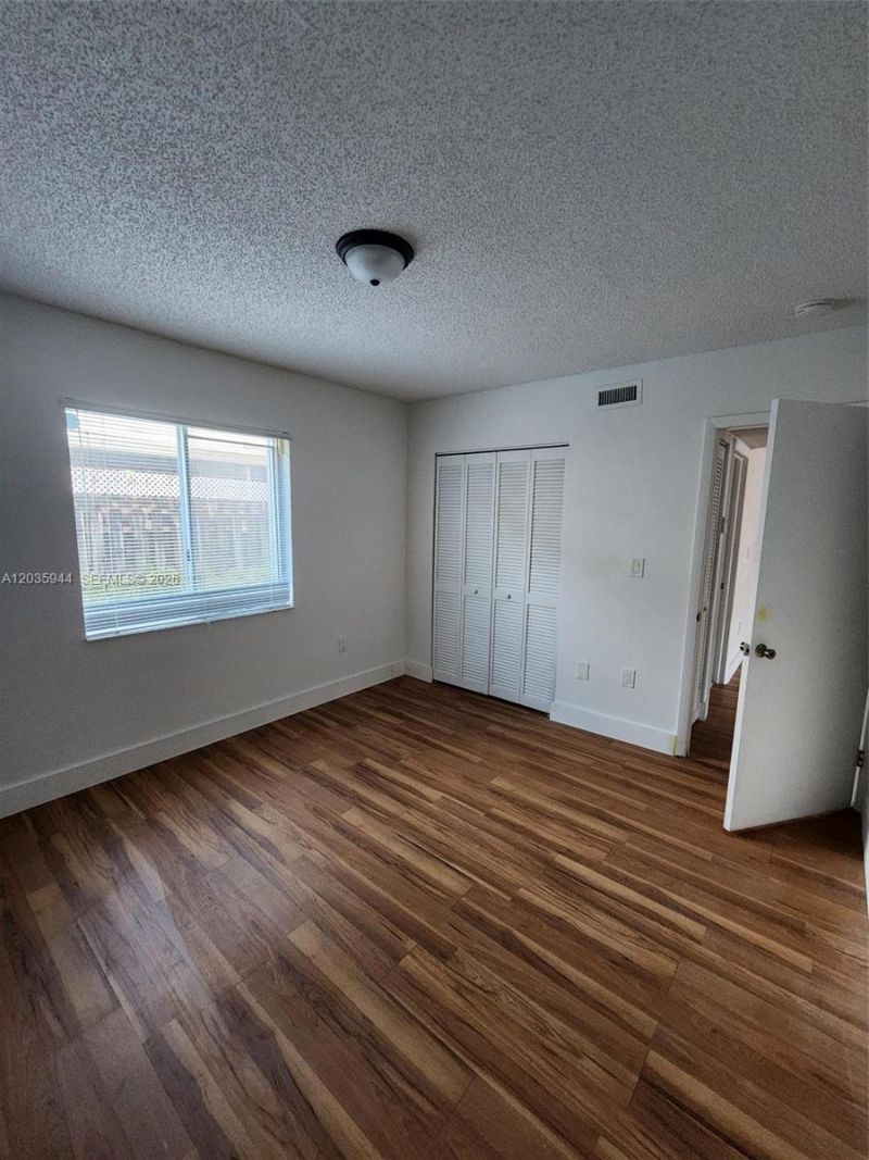 10019 W Okeechobee Rd , Unit 102, Hialeah Gardens, FL 33016 Photo