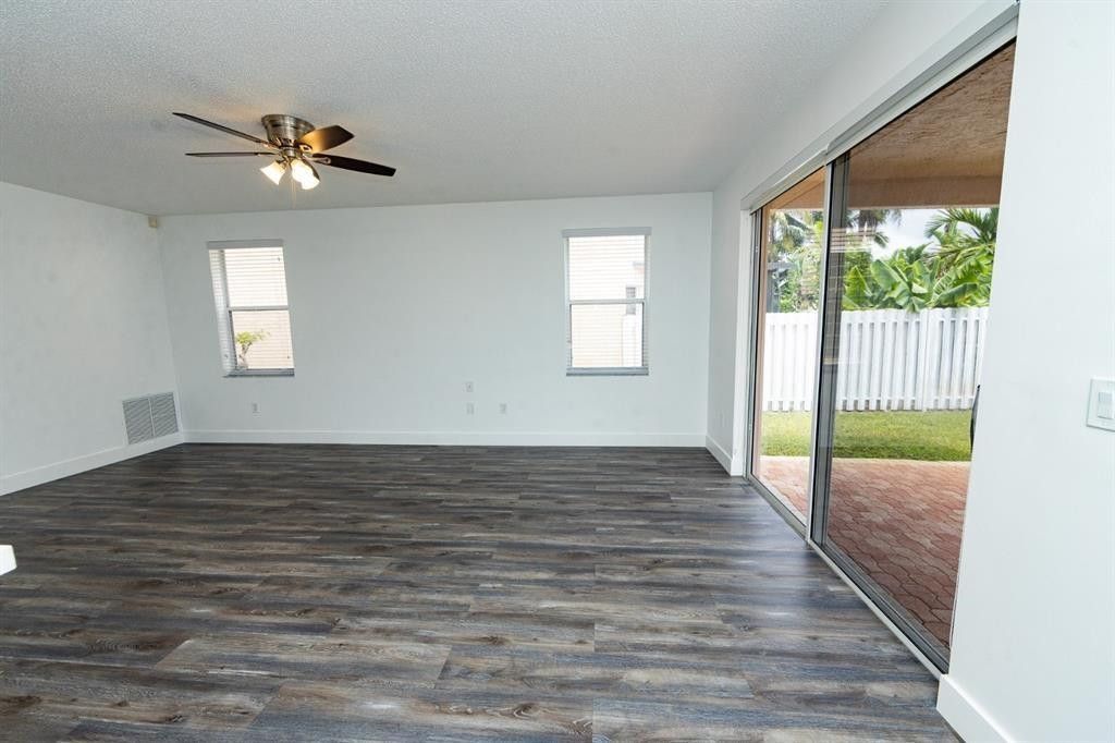 3375 SW 181st Terrace, Miramar, FL 33029 Photo