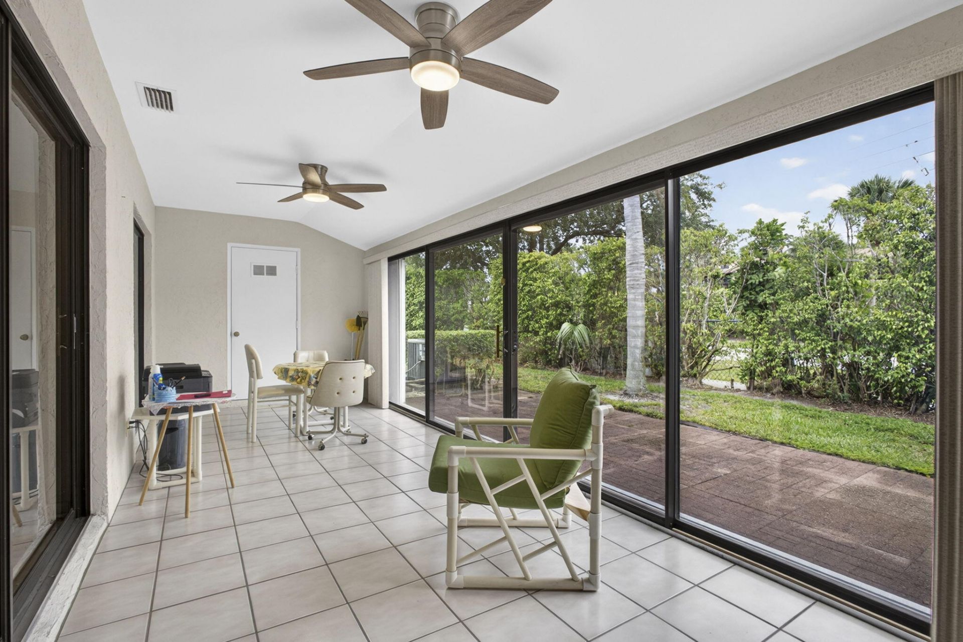 2641 W Gately Dr W W, Unit 1901, West Palm Beach, FL 33415 Photo