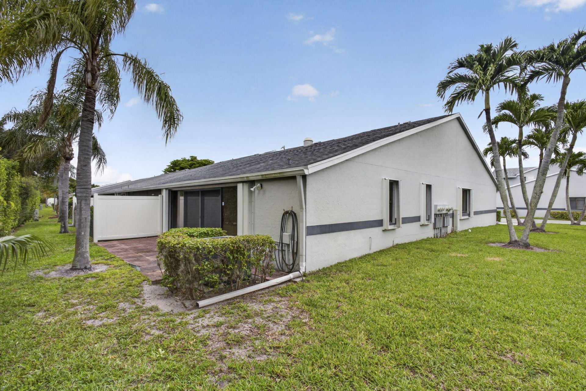 2641 W Gately Dr W W, Unit 1901, West Palm Beach, FL 33415 Photo