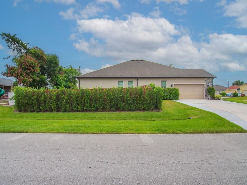 1269 SW Bargello Avenue, Port Saint Lucie, FL 34953 Photo