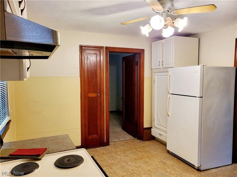 1059 W 14th Street, Lorain, OH 44052 Photo 10