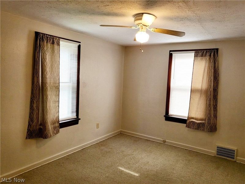 1059 W 14th Street, Lorain, OH 44052 Photo 15