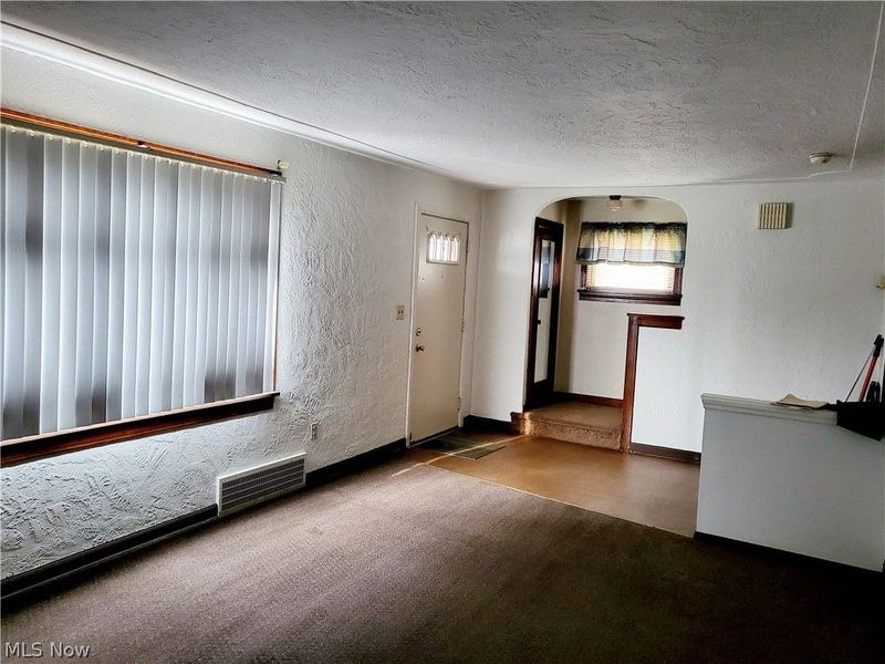 1059 W 14th Street, Lorain, OH 44052 Photo 8