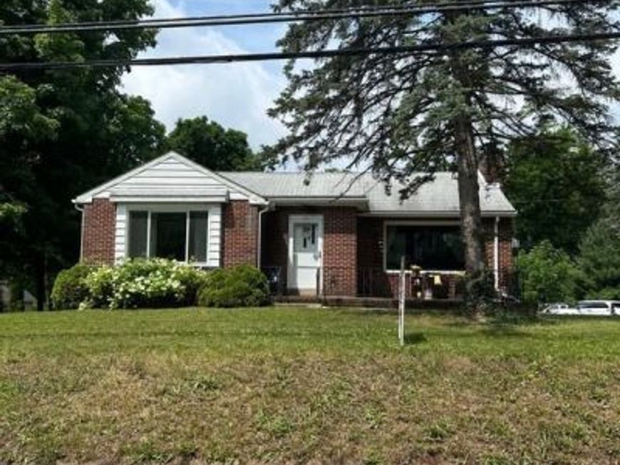 477 Pleasant View Road, New Cumberland, PA 17070 Main Photo