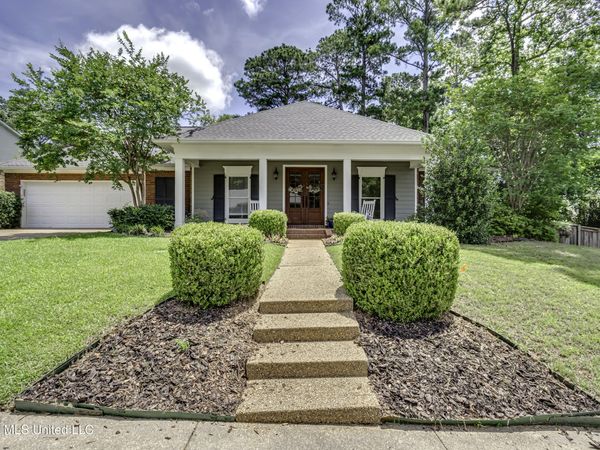 1020 Northshore Village Drive, Brandon, MS 39047