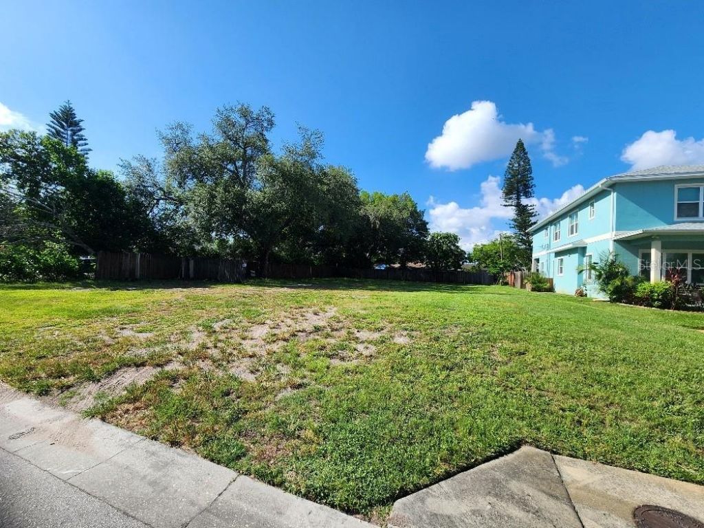 24th Avenue N, Saint Petersburg, FL 33713 Photo
