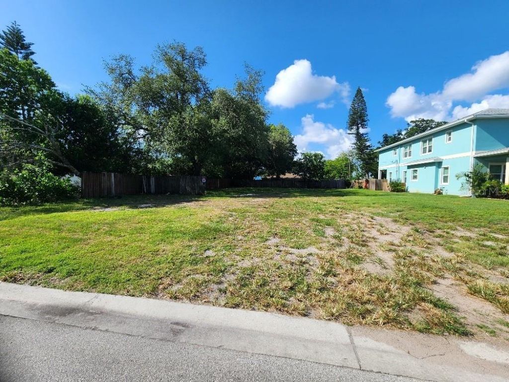 24th Avenue N, Saint Petersburg, FL 33713 Photo