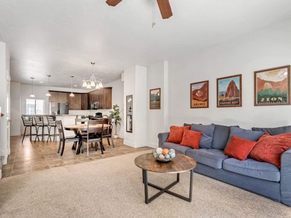 3750 S PRAIRIEWOOD DR, Salt Lake City, UT 84115