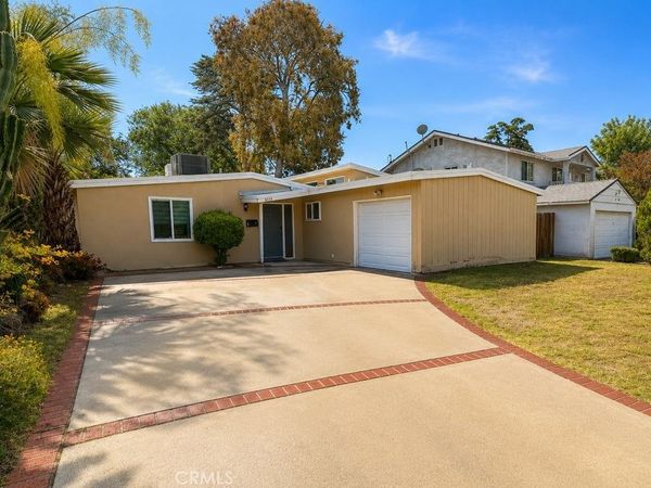 6516 Longridge Avenue, Van Nuys, CA 91401