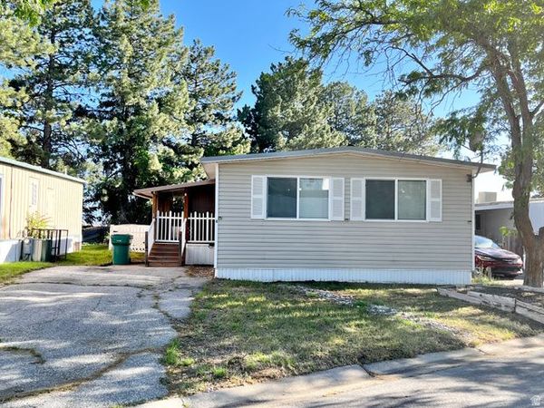 2875 N HILL FIELD RD , Unit 4, Layton, UT 84041