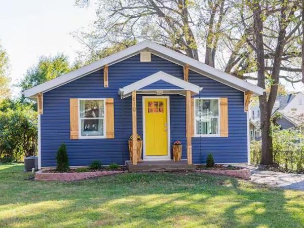 610 E Cozy Street , Springfield, MO 65807