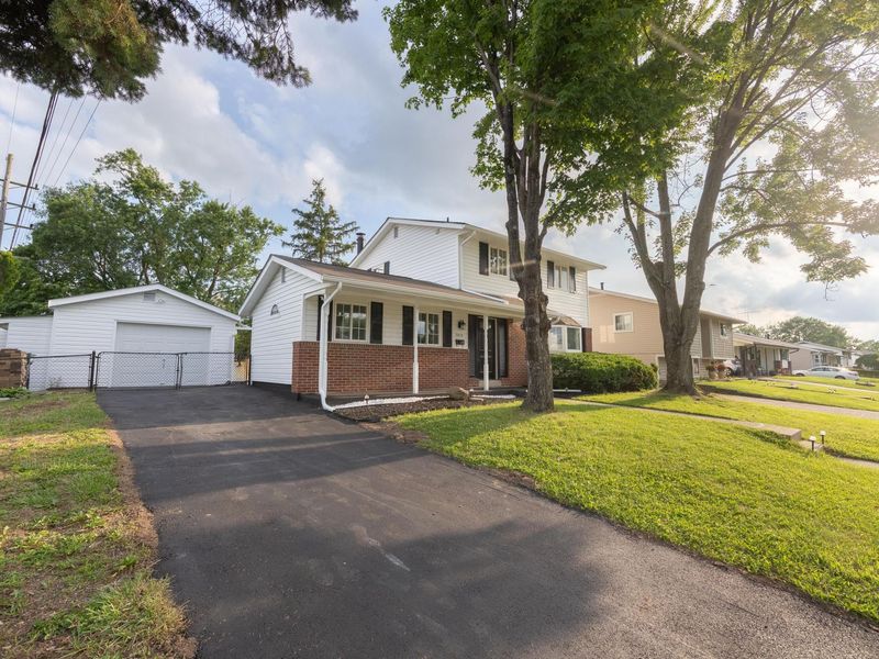 3819 Lynward Road, Columbus, OH 43228 Photo 3