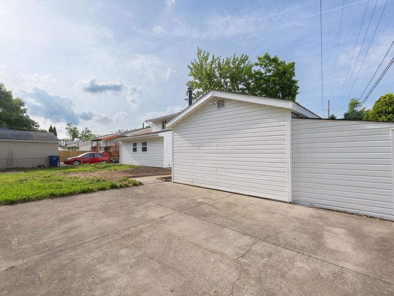 3819 Lynward Road, Columbus, OH 43228 Photo 45
