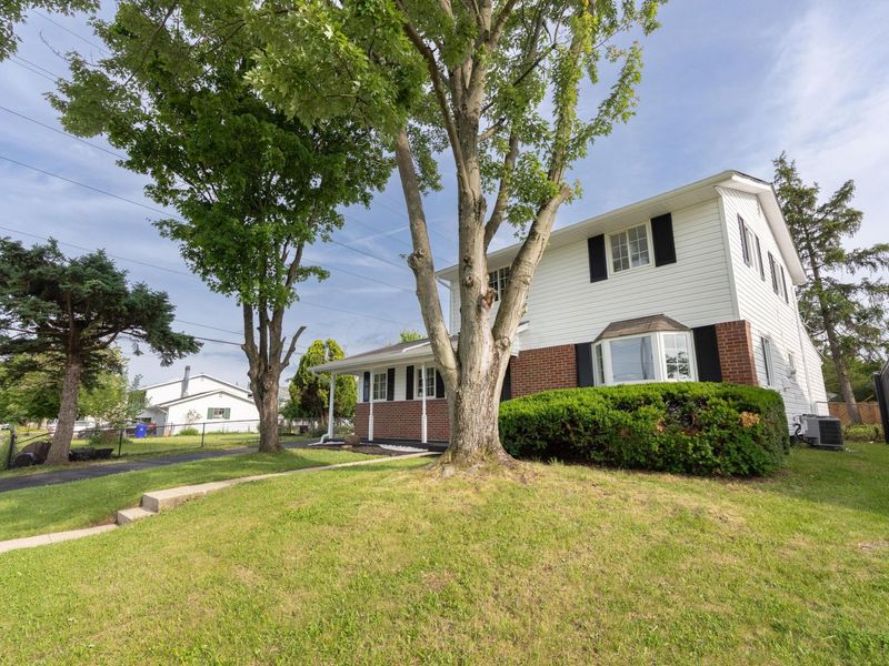 3819 Lynward Road, Columbus, OH 43228 Photo 7