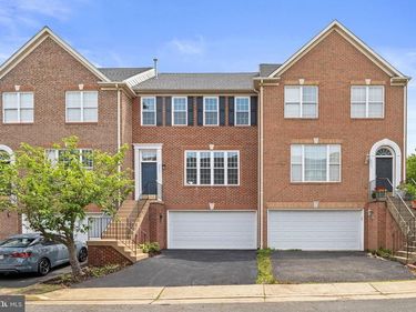 2453 FOUNDERS WAY , HERNDON, VA 20171