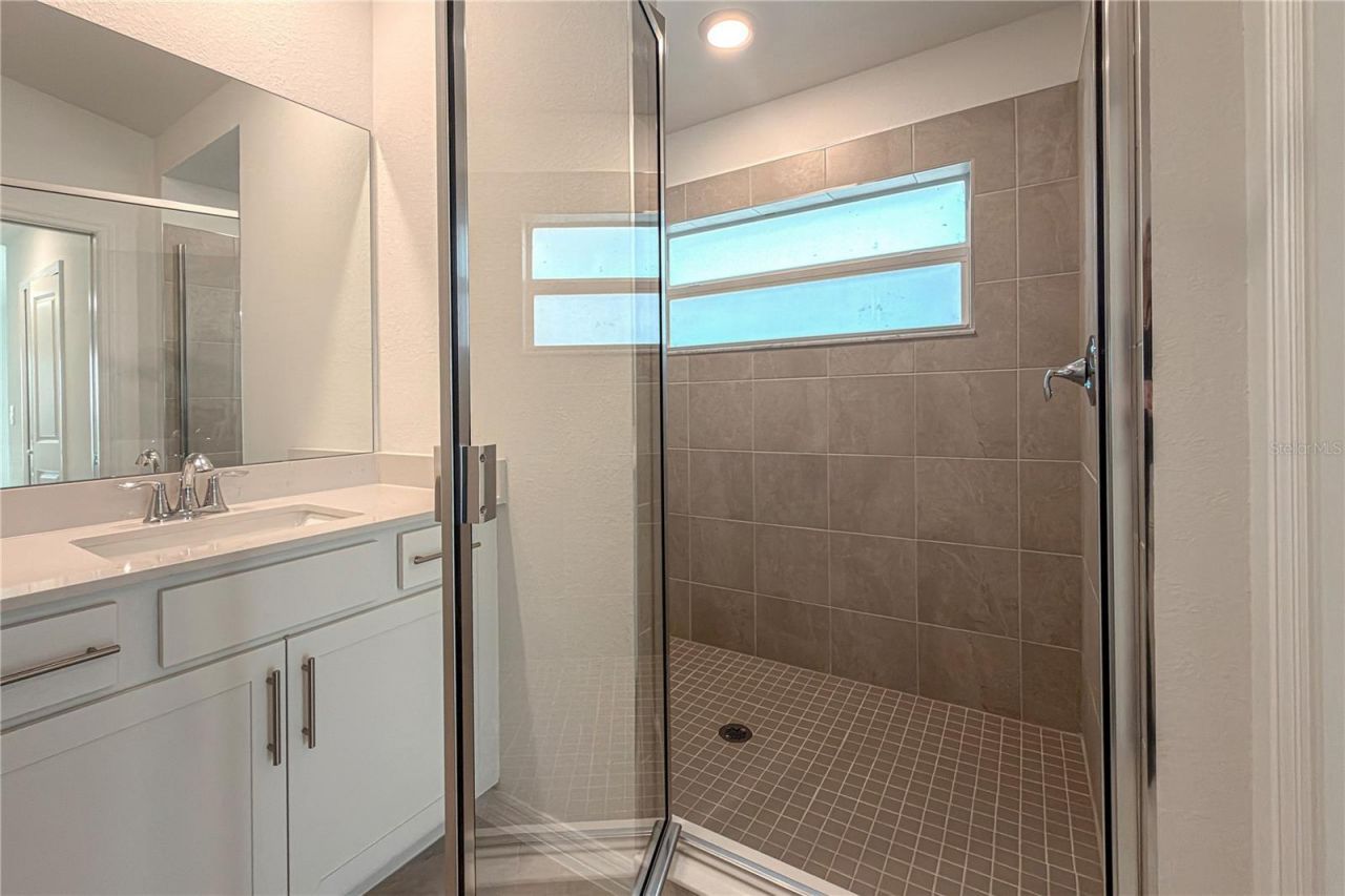 18923 Scallop Loop, Unit 201, Lakewood Ranch, FL 34202 Photo