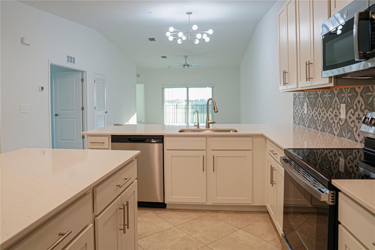 18923 Scallop Loop, Unit 201, Lakewood Ranch, FL 34202 Photo